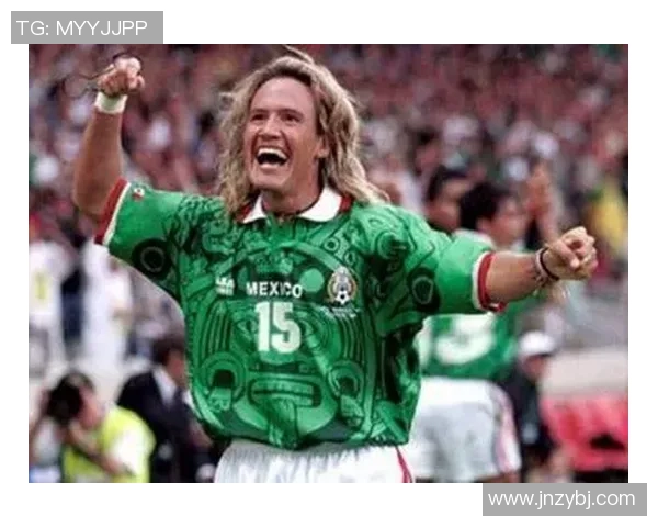 绰号野牛的足球明星如何在绿茵场上展现无与伦比的力量与技巧