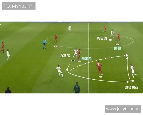 深圳足球队团队协作的变革之路与未来发展展望